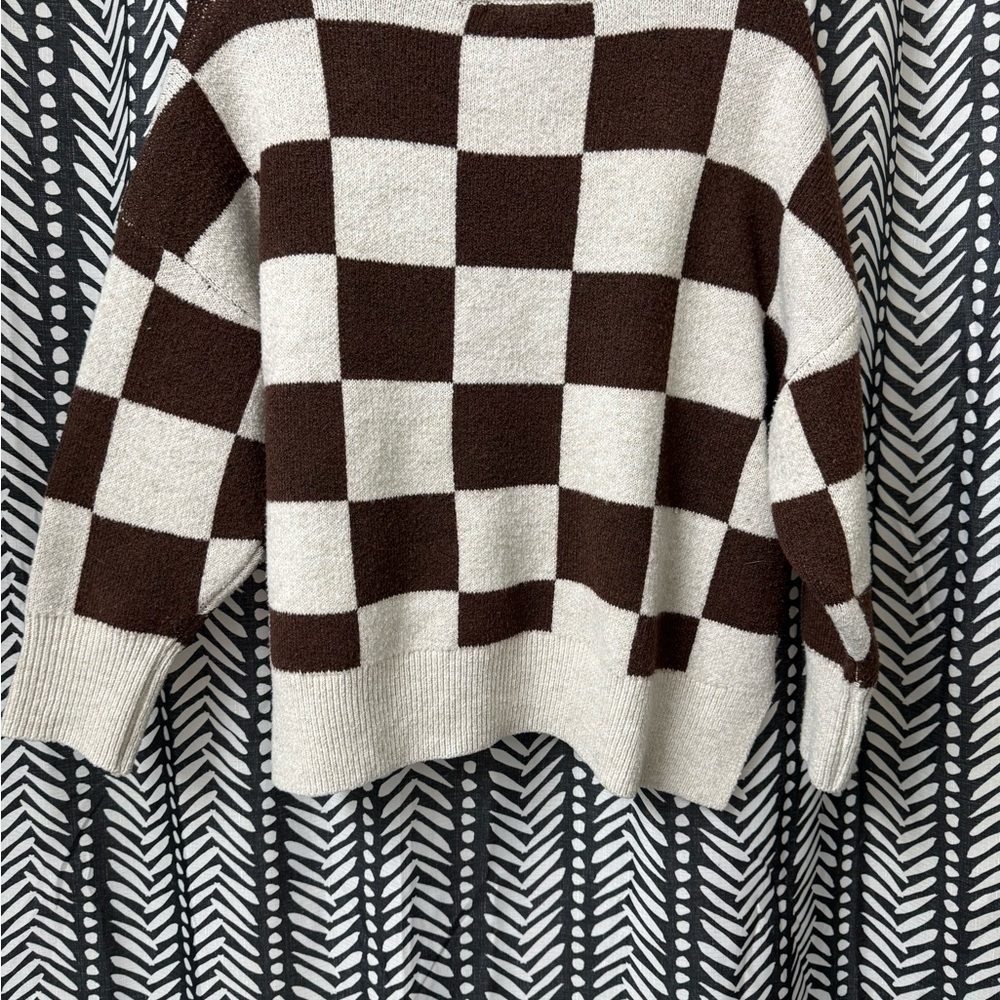 Sincerely Jules Brown and Cream Checkered Sweater - Picture 6 of 7